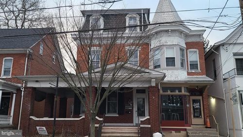 224 Main St, EAST GREENVILLE, PA, 18041-1417 | Card Image