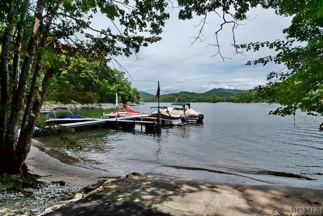 74 Wildberry Ln, House other with 4 bedrooms, 4 bathrooms and null parking in Cullowhee NC | Image 75