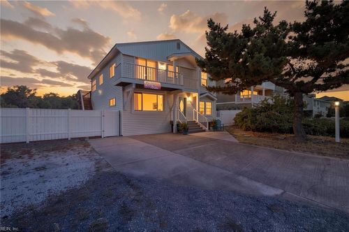 2741 Sandpiper Rd, Virginia Beach, VA, 23456-4516 | Card Image