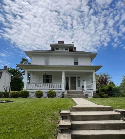 729 Dayton Ave Nw, Washington Court House, OH, 43160-1017 | Card Image