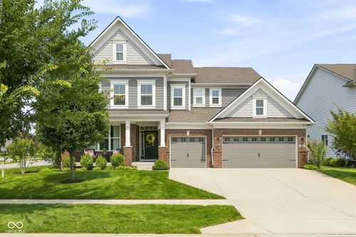 5948 Weldra Dr, Zionsville, IN, 46077-0120 | Card Image