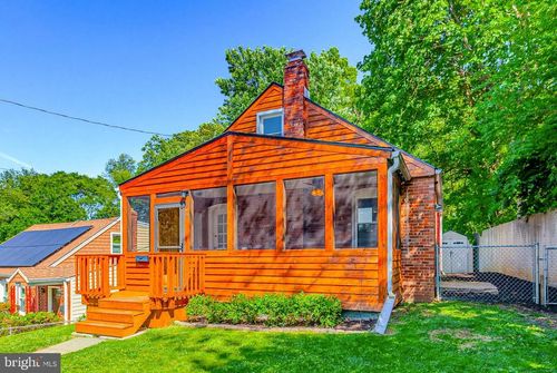 804 Wade Ave, ROCKVILLE, MD, 20851-1640 | Card Image