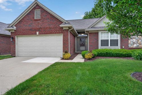 52688 Sable Drive, Macomb Township, MI, 48042 | Card Image