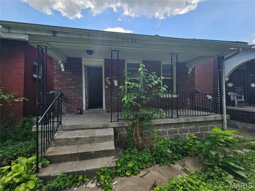4920 San Francisco Ave, Saint Louis, MO, 63115-1706 | Card Image