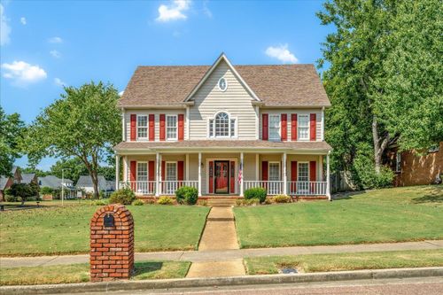 780 Autumn Winds Dr, Collierville, TN, 38017-1367 | Card Image