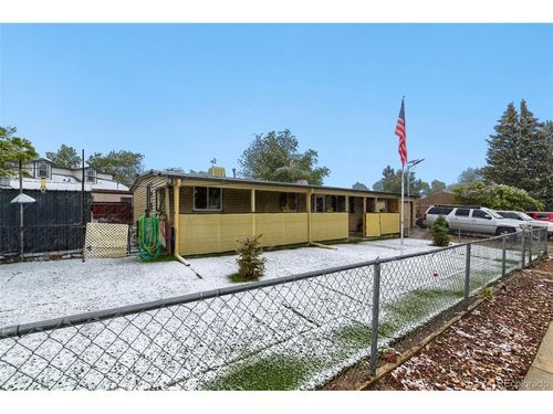 329 Glen Creighton Dr, Dacono, CO, 80514-9506 | Card Image