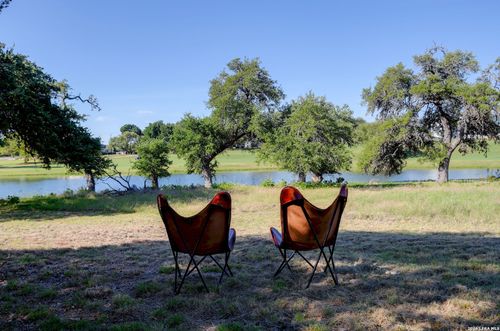 104 Savannah Ct, Blanco, TX, 78606-6002 | Card Image