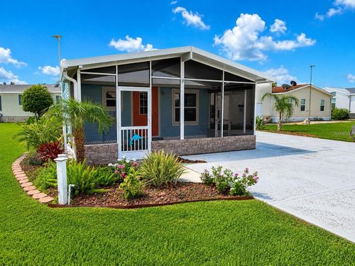 5245 Island View Cir N, Polk City, FL, 33868-8907 | Card Image