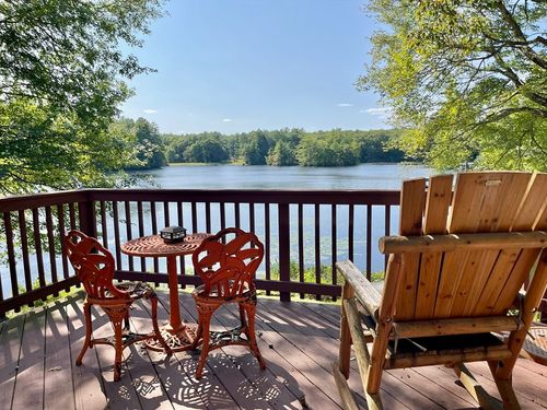 18 Shore Dr, Spencer, MA, 01562-2914 | Card Image