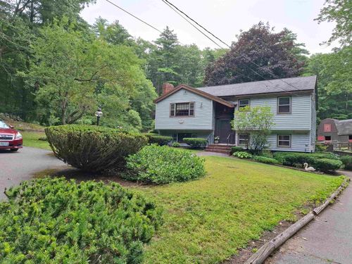 62 Thornell Rd, Newton, NH, 03858-3617 | Card Image