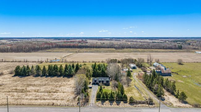 9088 Mitch Owens Rd, House other with 5 bedrooms, 3 bathrooms and 6 parking in Edwards ON | Image 5