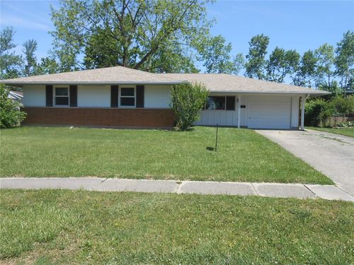 7999 Blackshear Dr, Dayton, OH, 45424-2126 | Card Image
