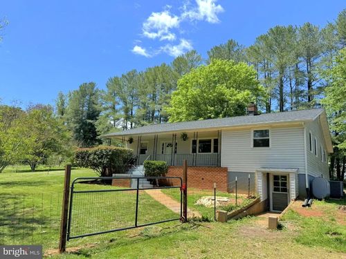 679 Resettlement Rd, MADISON, VA, 22727-4244 | Card Image