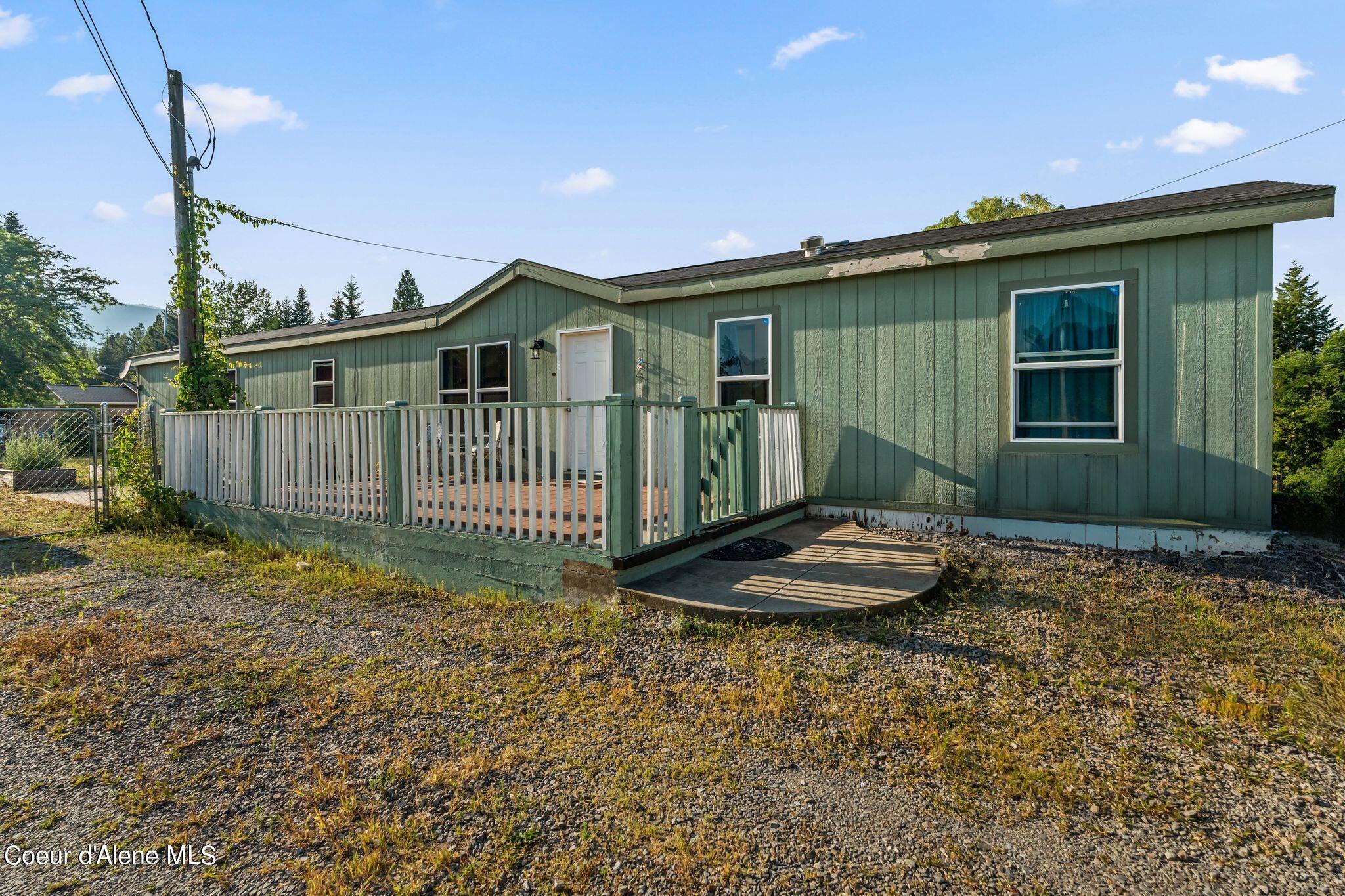 Oak Ave, Ponderay, ID 83852