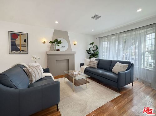 1241 W 109th Pl, Los Angeles, CA, 90044-1505 | Card Image