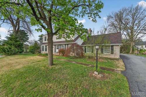 1 Glenkirk Ln, Saint Louis, MO, 63122-4816 | Card Image