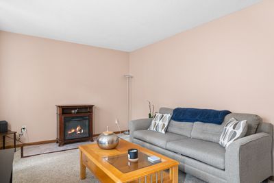 APT-5 - 81 Chipman Street, Condo with 1 bedrooms, 1 bathrooms and null parking in Waterbury CT | Image 2