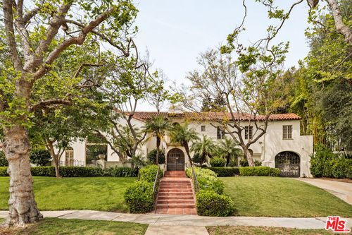 217 S Hudson Avenue, Los Angeles, CA, 90004 | Card Image