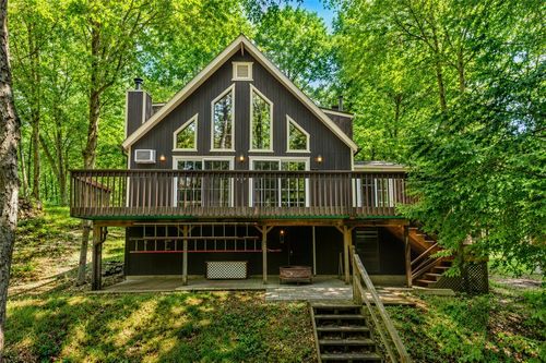 23 Floral Dr, Gouldsboro, PA, 18424-7996 | Card Image