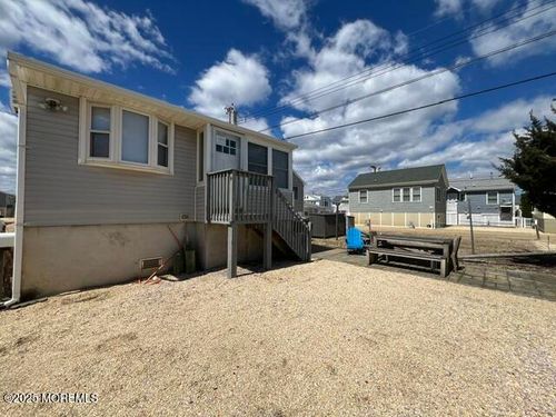 116 W Plover Way, Lavallette, NJ, 08735-1236 | Card Image