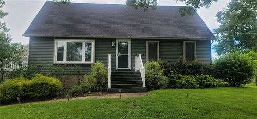 21 Barclay Rd, New Windsor, NY, 12553-7640 | Card Image