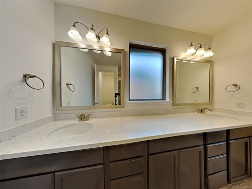 2137 Triton Dr, Mckinney, TX, 75071-1292 | Card Image