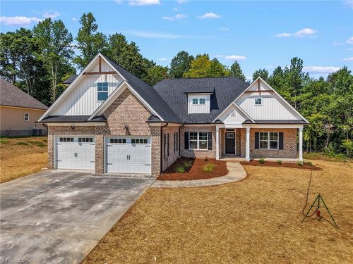 249 Cool Run, Lexington, NC, 27295 | Card Image