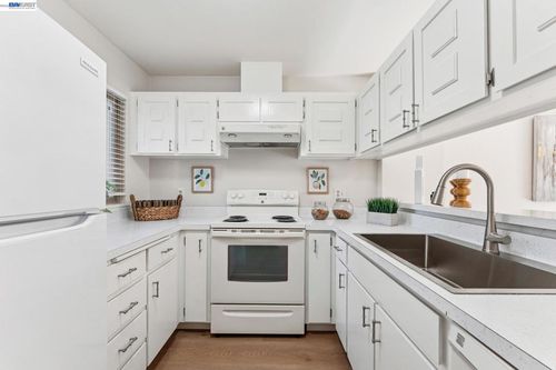 1159 Admiralty Ln, Alameda, CA, 94502-6963 | Card Image