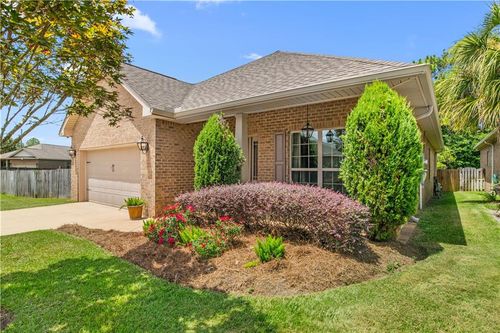 1114 Mcmurray Place W, Mobile, AL, 36609 | Card Image