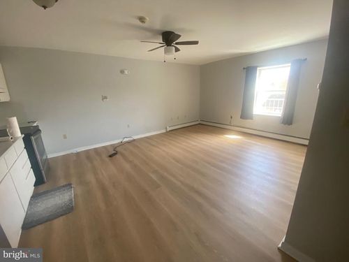 303-2712 N Main Ave, North Scranton, PA, 18508-1480 | Card Image