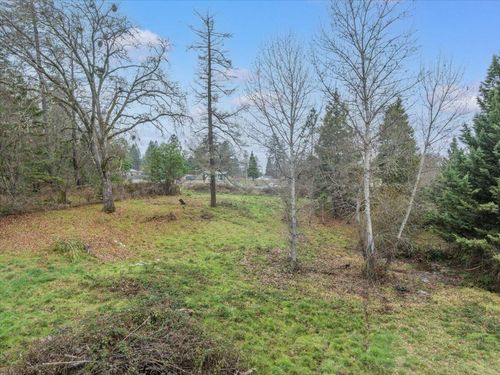 171 Almond St, Merlin, OR, 97532-8400 | Card Image