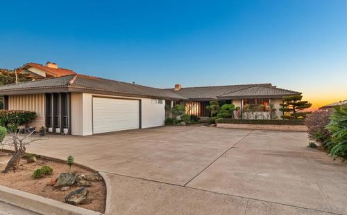 5868 Overlake Ave, San Diego, CA, 92120-3914 | Card Image