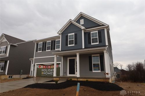 8299-460 Crossing Ln, Dayton, OH, 45449-3809 | Card Image