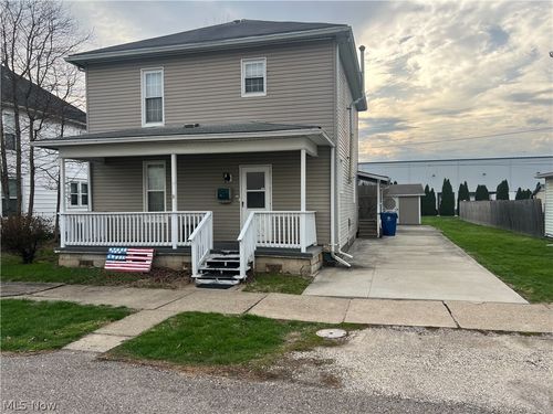 231 N 7th St, Byesville, OH, 43723-1148 | Card Image