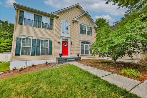 138 Clover Hollow Rd, Palmer Twp, PA, 18045-8051 | Card Image