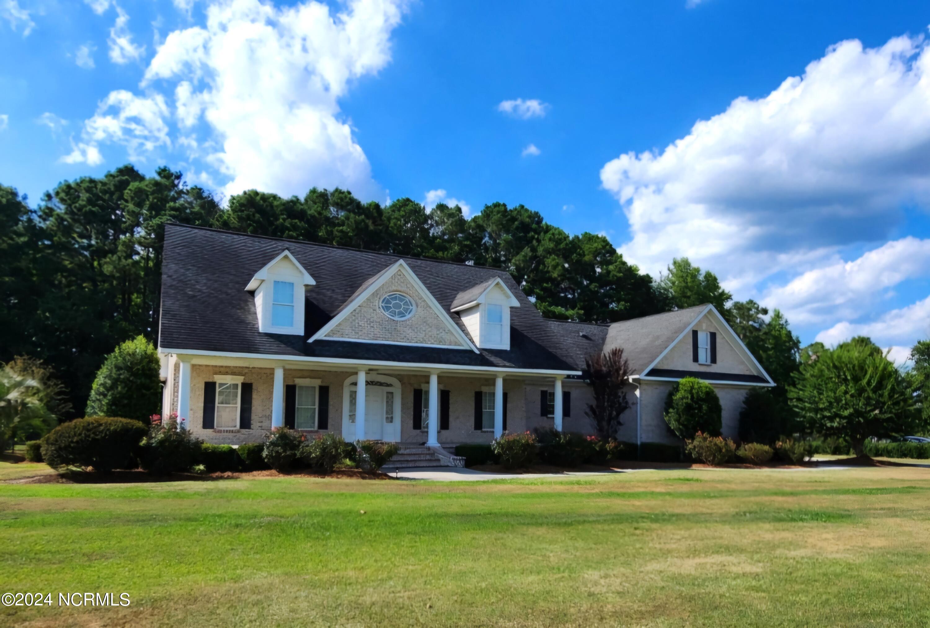 Timber Cove Dr, Whiteville, NC 28472