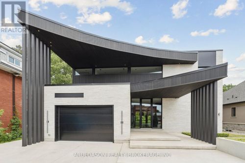 1135 Balfour St, Fenwick, ON, L0S1C0 | Card Image