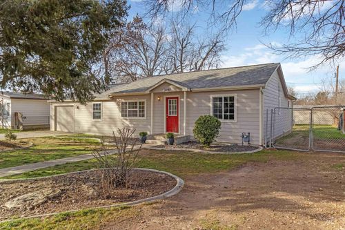 2107 S Arcadia St, Boise, ID, 83705-3337 | Card Image