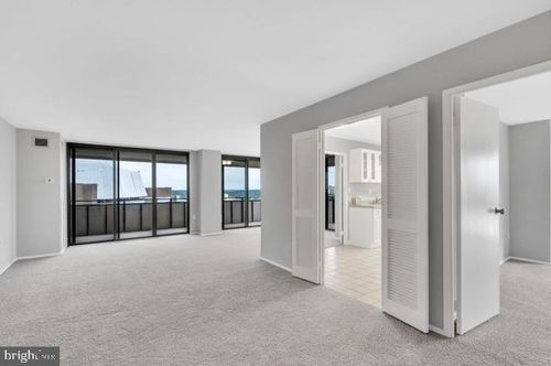 apt-1504-250 S Reynolds St, ALEXANDRIA, VA, 22304-4426 | Card Image