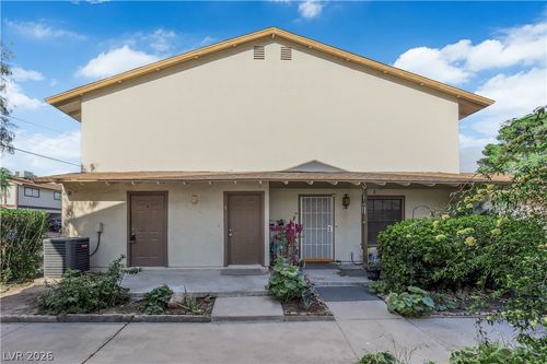 4-1453 Dorothy Ave, Las Vegas, NV, 89119-6401 | Card Image
