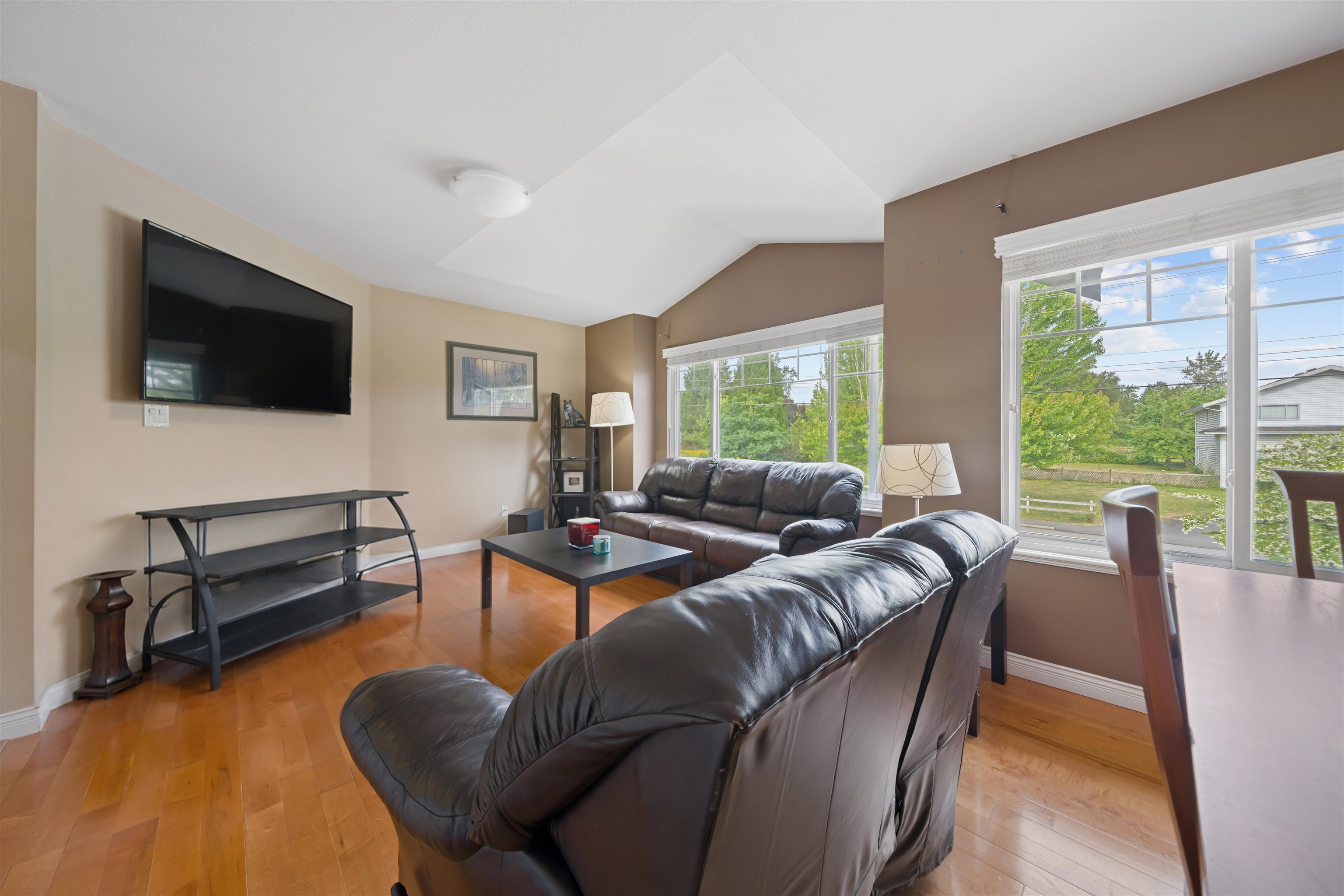 Residential in Maple Ridge 3
