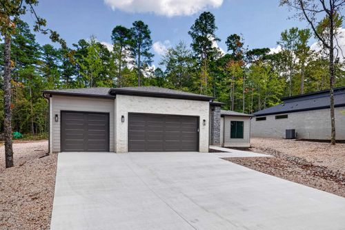 40 Estrella Way, Hot Springs Village, AR, 71909-5839 | Card Image