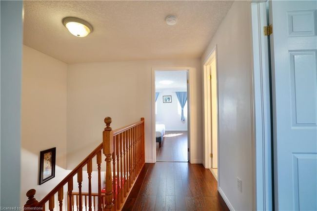 549 Violet St, Townhouse with 3 bedrooms, 3 bathrooms and 2 parking in Waterloo ON | Image 12