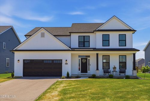 8837 Birchfield Rd, Sylvania, OH, 43560-9048 | Card Image