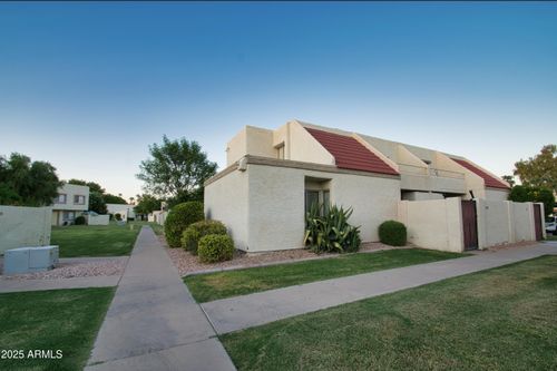 6018 N 79th St, Scottsdale, AZ, 85250-4742 | Card Image