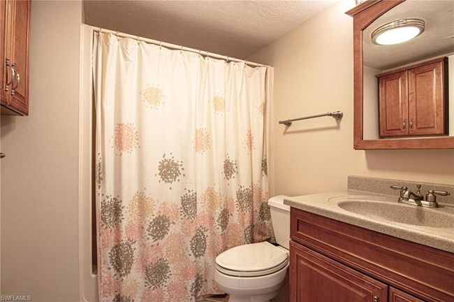Guest Bath | Image 12