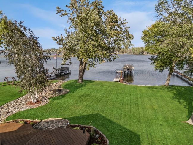 1867 Beach Dr Se, House other with 2 bedrooms, 2 bathrooms and null parking in Forest Lake MN | Image 7