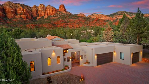 30 Navajo Trl, Sedona, AZ, 86351-9555 | Card Image