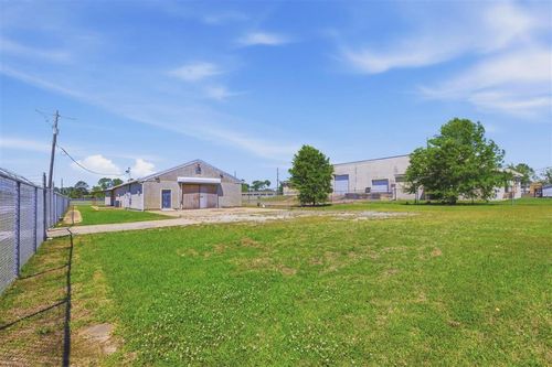 1001 Main Street, Lake Charles, LA, 70615 | Card Image