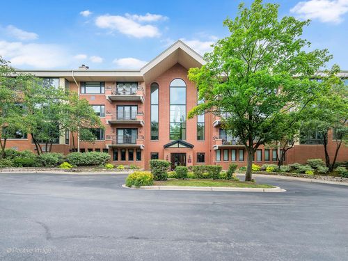 unit-513-3525 S Cass Ct, Oak Brook, IL, 60523-3713 | Card Image